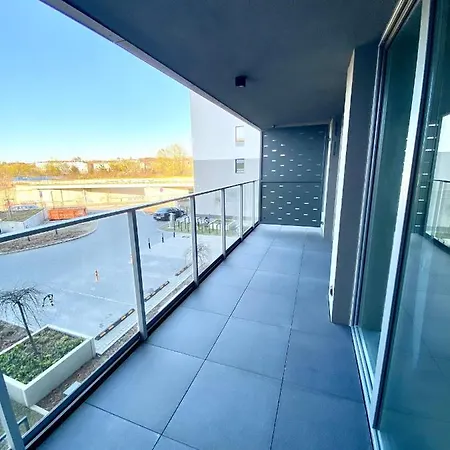 Riviera Modern Tower Apartman *