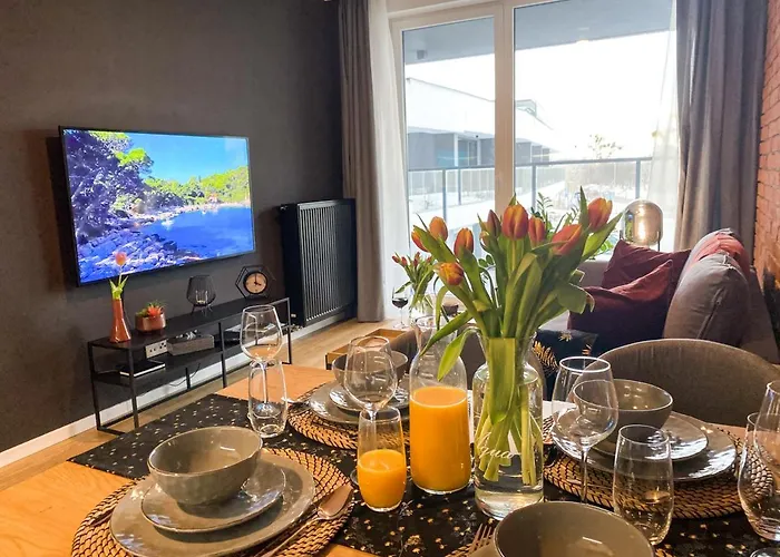 Riviera Modern Tower *